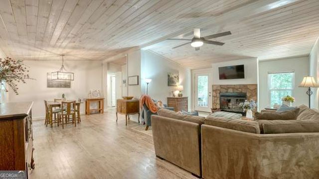 790 Lakeside Drive, Blairsville, GA 30512