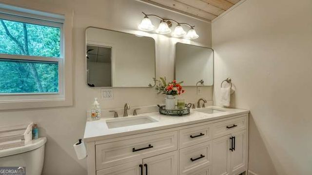 790 Lakeside Drive, Blairsville, GA 30512