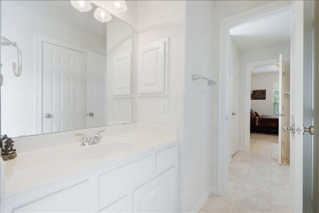 2902 Autumn Crest Drive, Friendswood, TX 77546