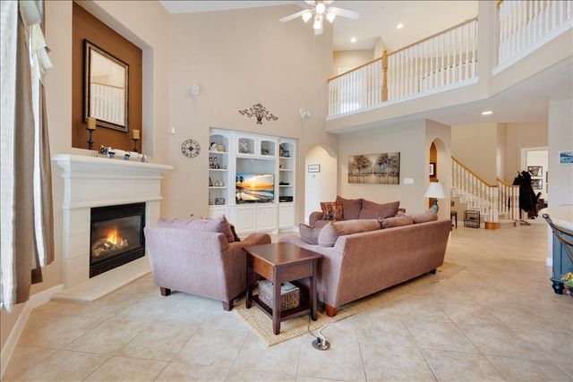 2902 Autumn Crest Drive, Friendswood, TX 77546