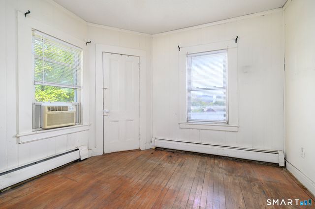 13 Hazel Street, Stamford, CT 06902