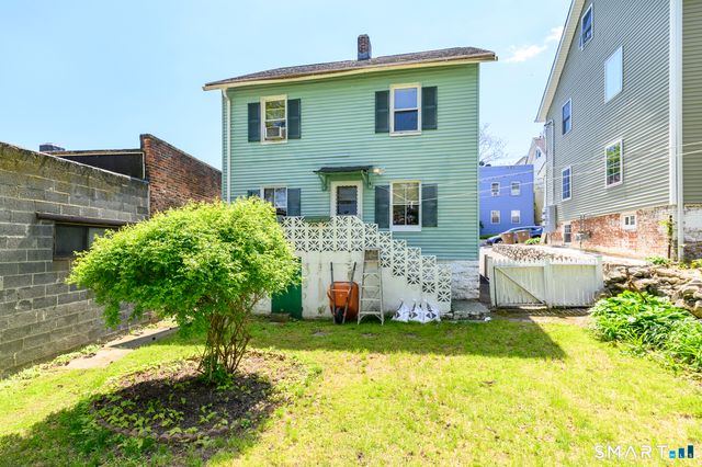 13 Hazel Street, Stamford, CT 06902