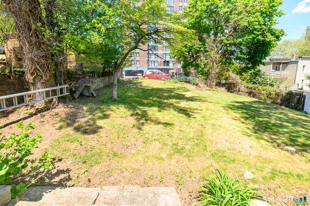 13 Hazel Street, Stamford, CT 06902