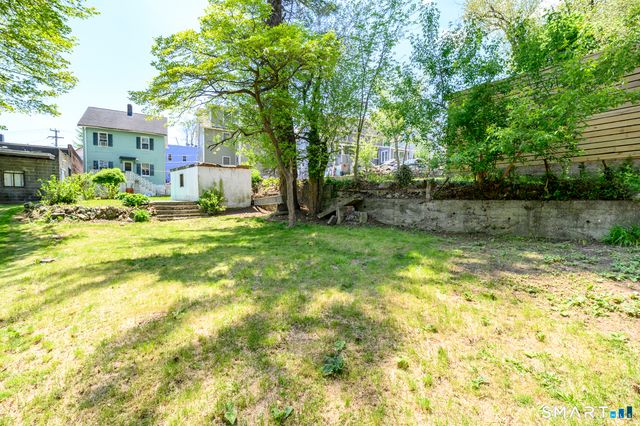 13 Hazel Street, Stamford, CT 06902