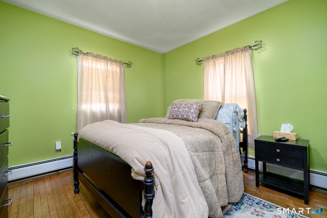 13 Hazel Street, Stamford, CT 06902
