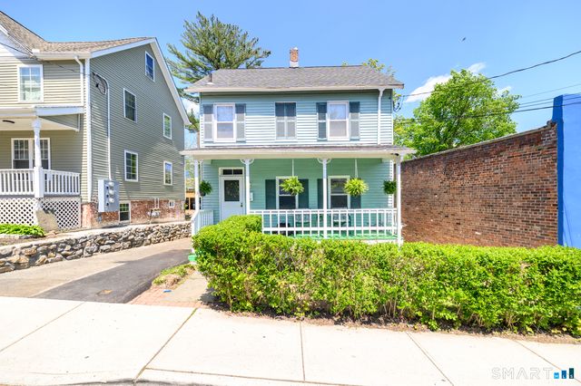 13 Hazel Street, Stamford, CT 06902