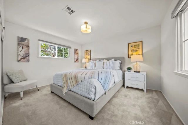 1135 Coronet, Pasadena, CA 91107