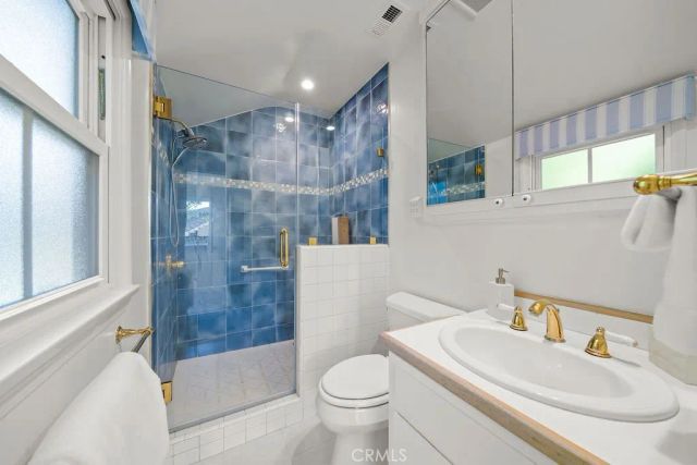 1135 Coronet, Pasadena, CA 91107