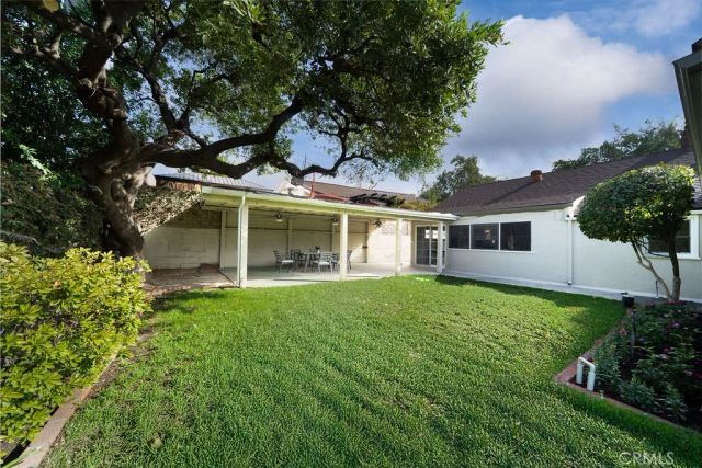 1135 Coronet, Pasadena, CA 91107