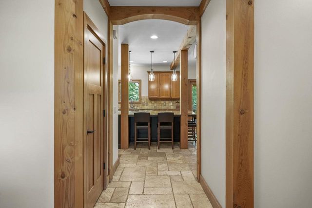4203 Sunset Ridge, Cottage Grove, WI 53527