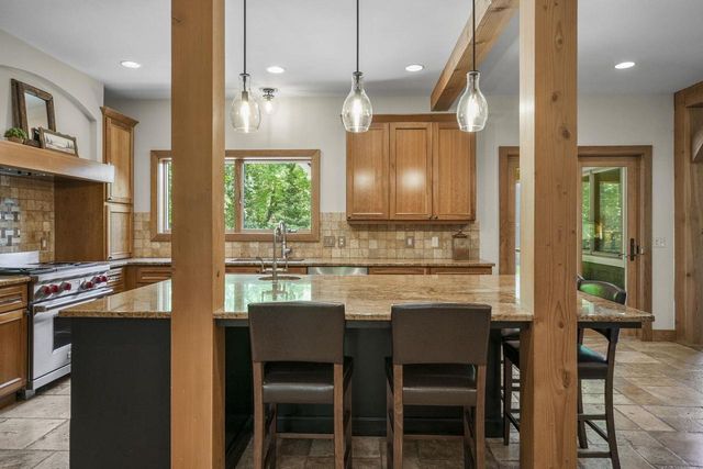 4203 Sunset Ridge, Cottage Grove, WI 53527