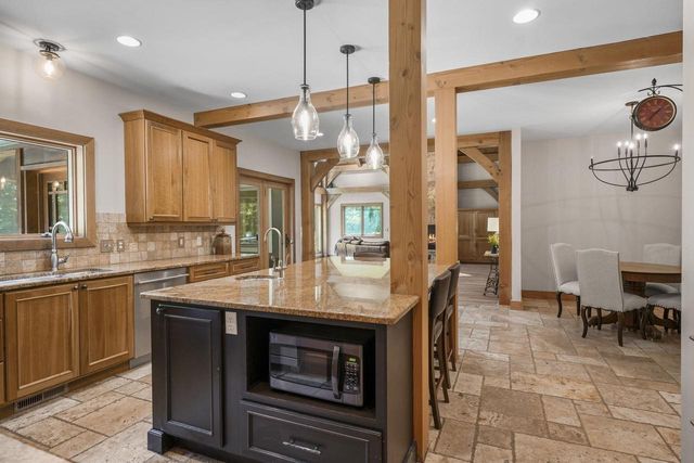 4203 Sunset Ridge, Cottage Grove, WI 53527