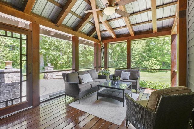 4203 Sunset Ridge, Cottage Grove, WI 53527