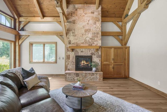 4203 Sunset Ridge, Cottage Grove, WI 53527