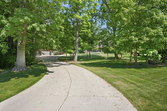 4203 Sunset Ridge, Cottage Grove, WI 53527