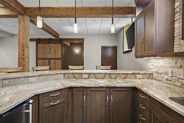 4203 Sunset Ridge, Cottage Grove, WI 53527