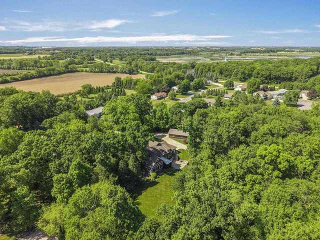 4203 Sunset Ridge, Cottage Grove, WI 53527