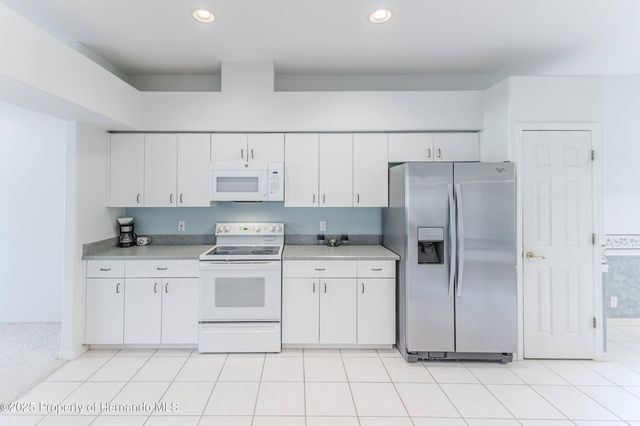 15033 Middle Fairway Drive, Spring Hill, FL 34609