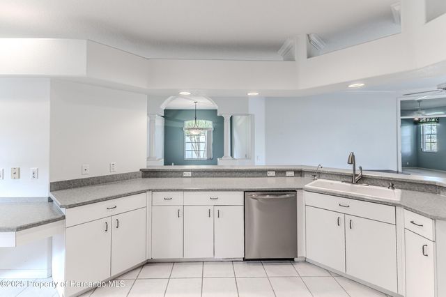 15033 Middle Fairway Drive, Spring Hill, FL 34609