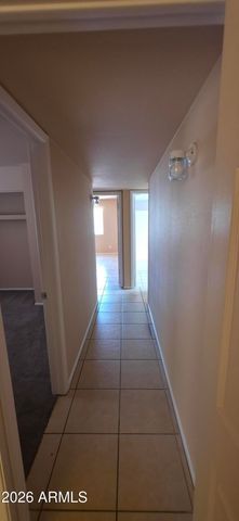 7540 W TURNEY Avenue, Phoenix, AZ 85033