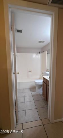 7540 W TURNEY Avenue, Phoenix, AZ 85033