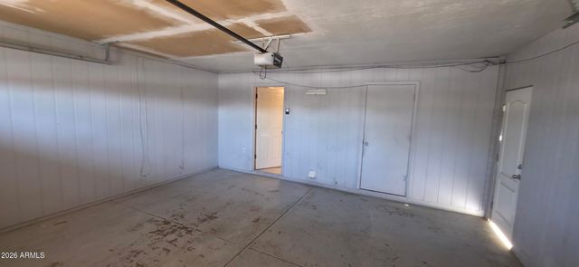 7540 W TURNEY Avenue, Phoenix, AZ 85033