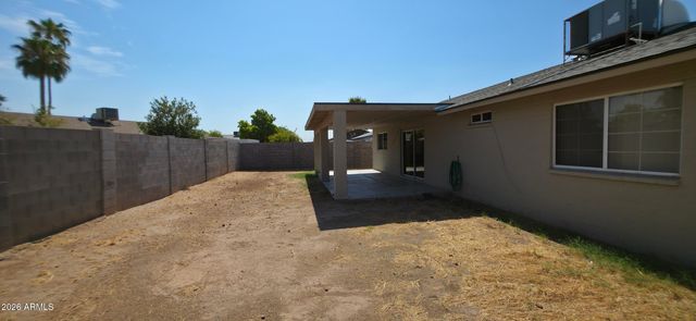 7540 W TURNEY Avenue, Phoenix, AZ 85033