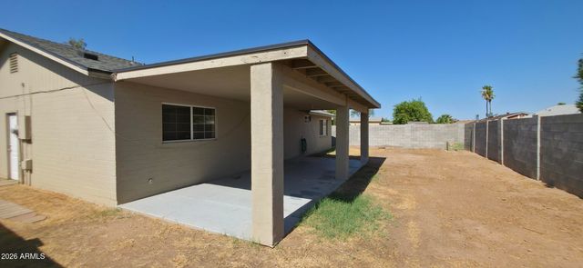 7540 W TURNEY Avenue, Phoenix, AZ 85033