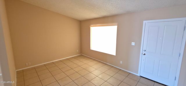 7540 W TURNEY Avenue, Phoenix, AZ 85033