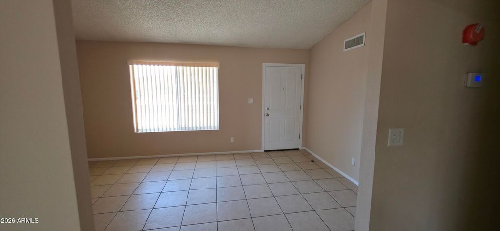 7540 W TURNEY Avenue, Phoenix, AZ 85033 — photo 3