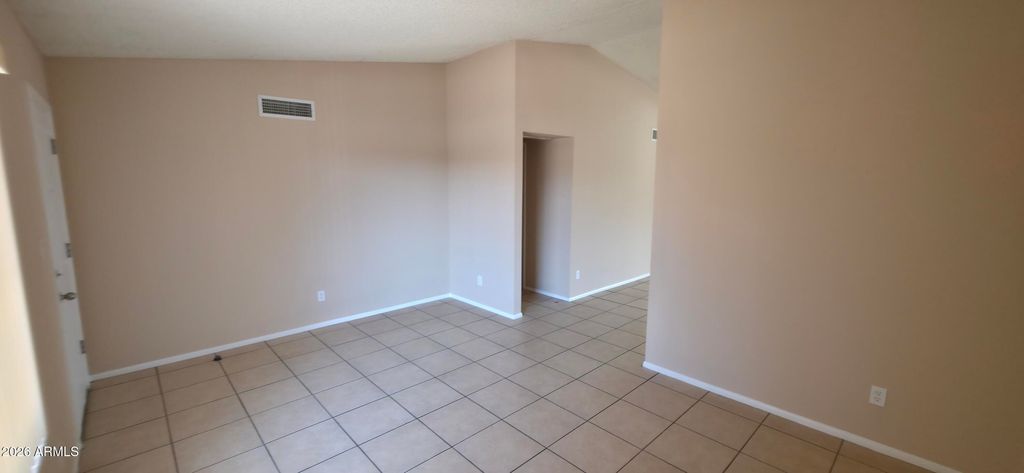 7540 W TURNEY Avenue, Phoenix, AZ 85033 — photo 4