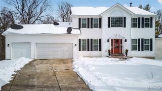 3954 Millers Crossing, St Charles, MO 63304