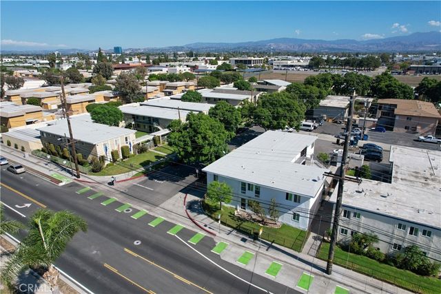 1401 Standard Avenue, Santa Ana, CA 92707