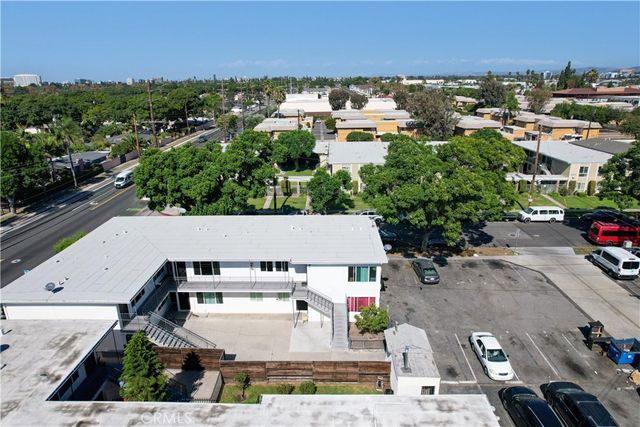 1401 Standard Avenue, Santa Ana, CA 92707