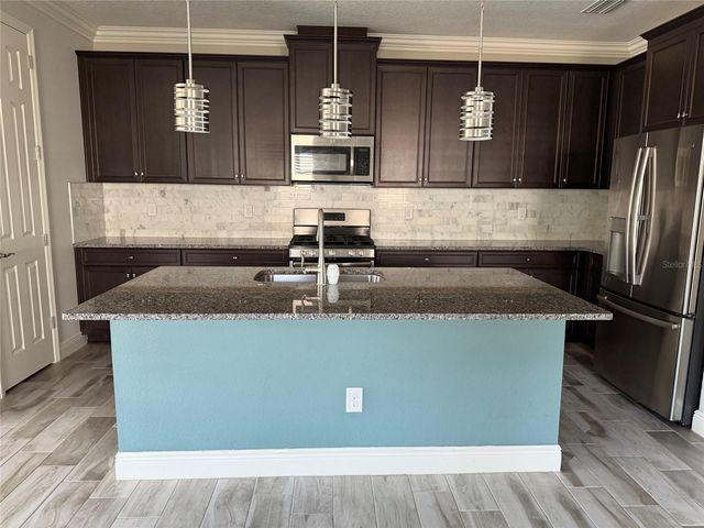 6204 COLMAR PLACE, Apollo Beach, FL 33572