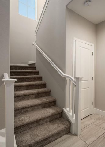 4228 Vineyard Drive, Madera, CA 93636