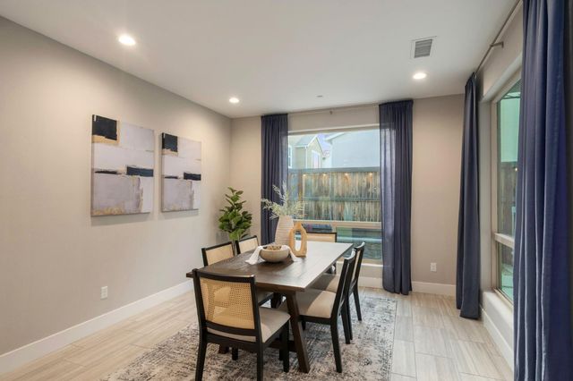 4228 Vineyard Drive, Madera, CA 93636