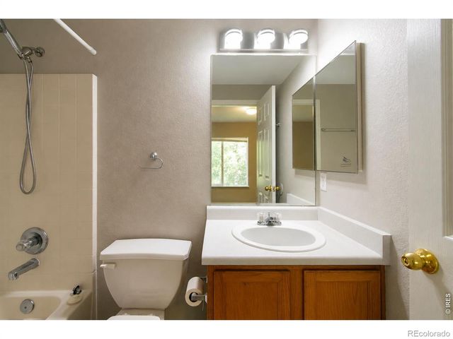 3326 Warren Farm Drive, Fort Collins, CO 80526