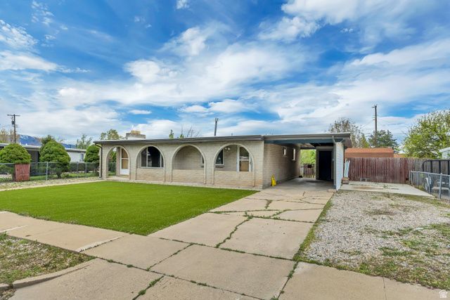 1995 CLYDE ST, Layton, UT 84041