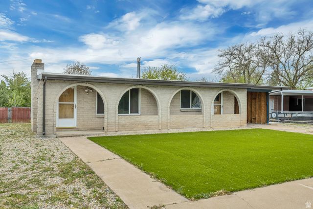 1995 CLYDE ST, Layton, UT 84041