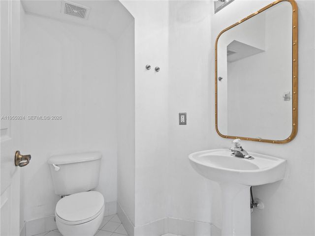 11186 NW 73rd Ter 11186, Doral, FL 33178