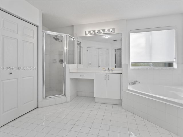 11186 NW 73rd Ter 11186, Doral, FL 33178