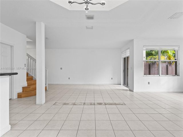 11186 NW 73rd Ter 11186, Doral, FL 33178