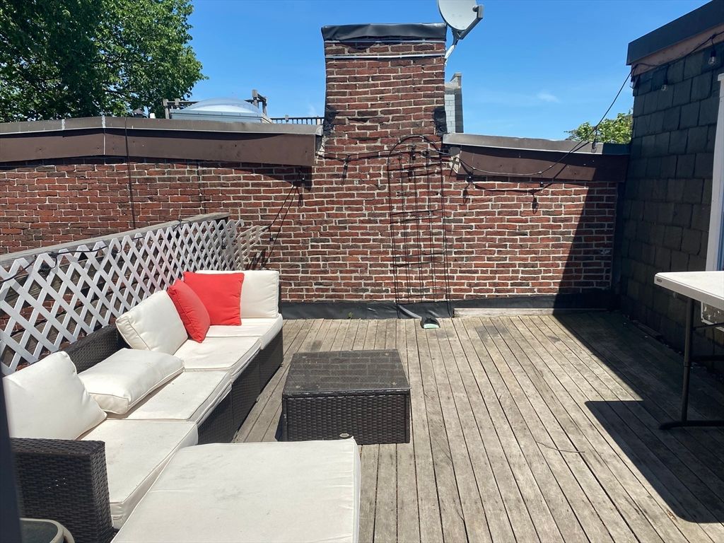 75 Dartmouth Street PH, Boston, MA 02116