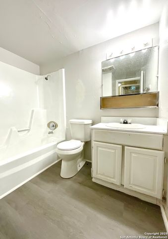 7042 Glen Mist, San Antonio, TX 78239