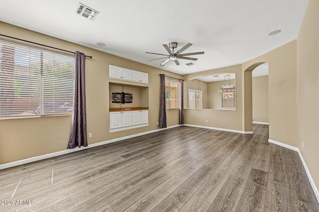 465 W REDWOOD Drive, Chandler, AZ 85248