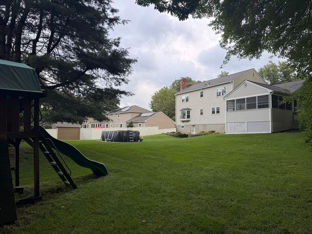 4 Robertson Rd, Auburn, MA 01501