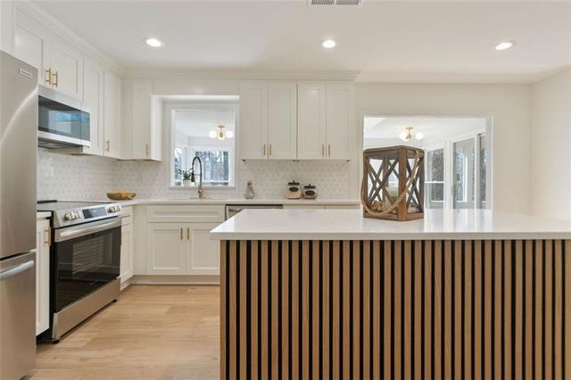 626 Reed Road SE, Smyrna, GA 30082