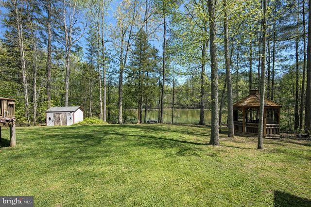 24 SIMMONS COVE, Ruther Glen, VA 22546