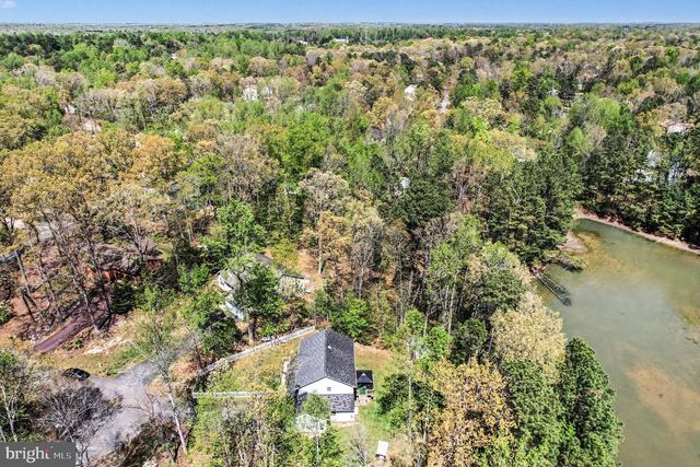 24 SIMMONS COVE, Ruther Glen, VA 22546